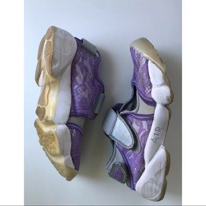 ❗️SOLD❗️Vintage nike air rifts